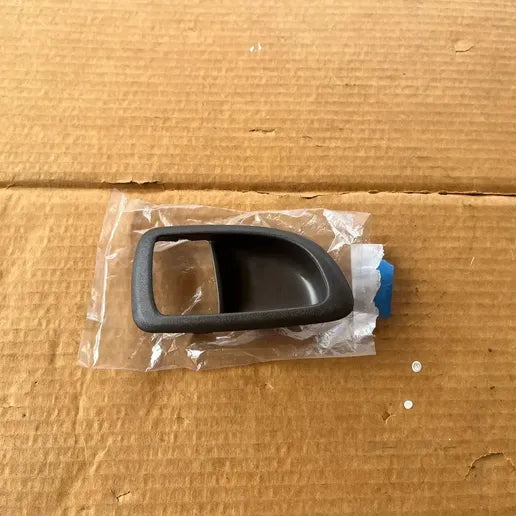 Bezel de poignée de porte JZX90, équivalent référence 69298-22060