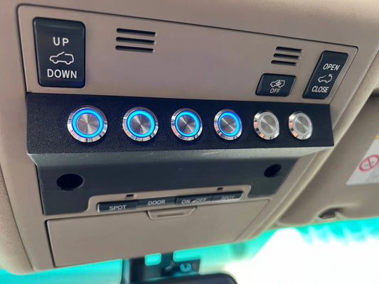 Panneau de commande supérieur 4x4 – Toyota Land Cruiser J200 L'atelier 3D