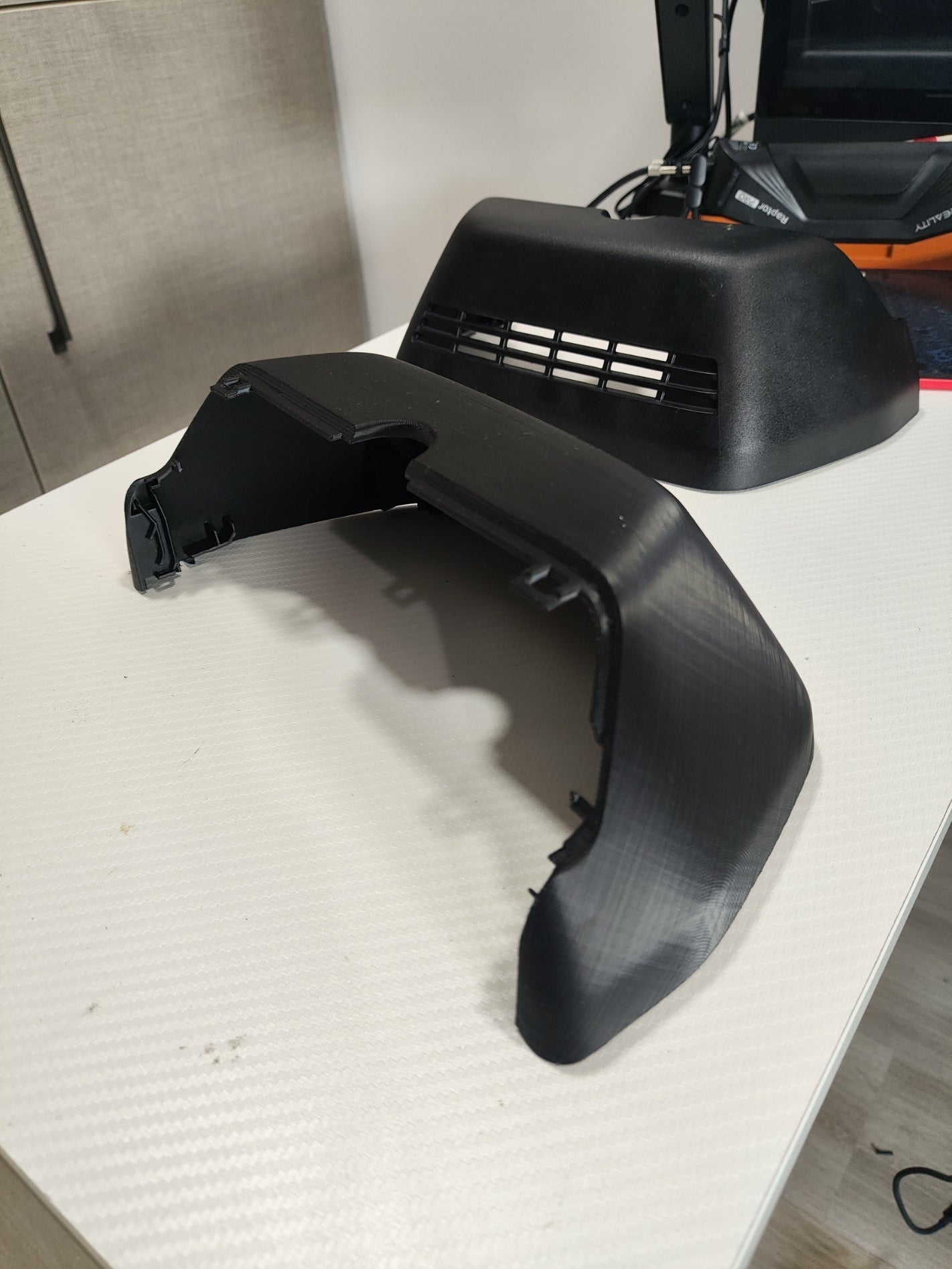 Cache caméra frontale Prado 150, équivalent référence OEM 86466-60150