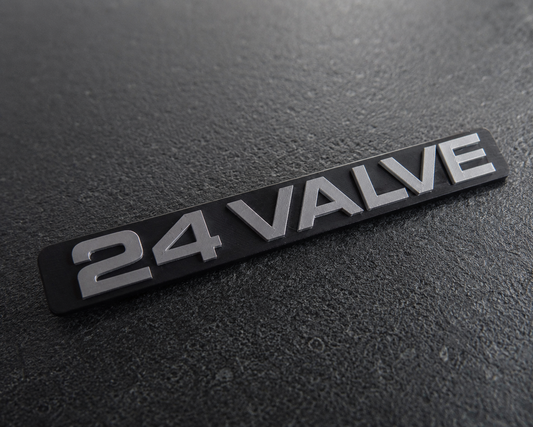 Emblème 24 VALVE pour Toyota Land Cruiser 80 FZJ80 imprimé en 3D